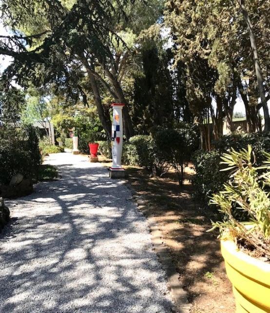 Bed and Breakfast La Cactee Singuliere Béziers Exterior foto